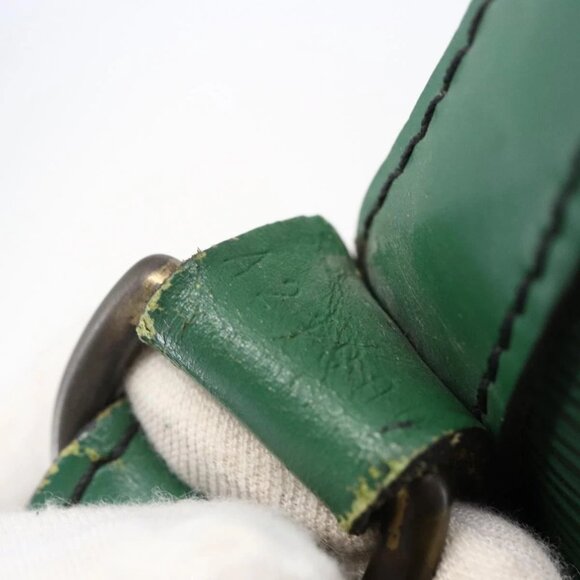 LOUIS VUITTON Epi Petit Noe Shoulder Bag Green M44104 LV Auth 144617 - Picture 14 of 16